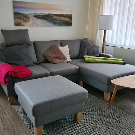 Apartment Olandblick, I Hus In Lee
